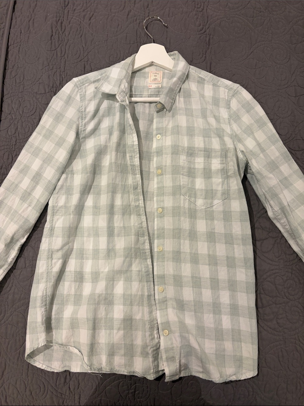 GAP Men's Pale Green Plaid Button-Down Shirt